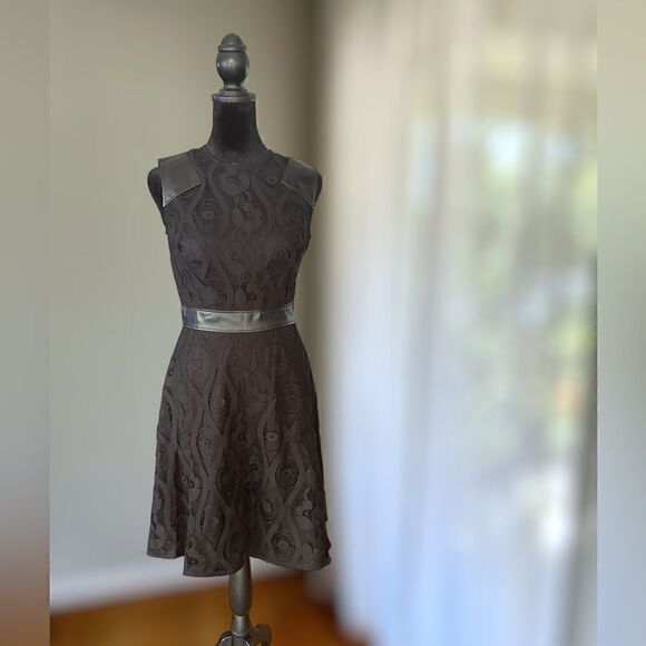 Marc New York Andrew Marc Black Dress Faux Leather Panels Size 2 - Picture 5 of 15